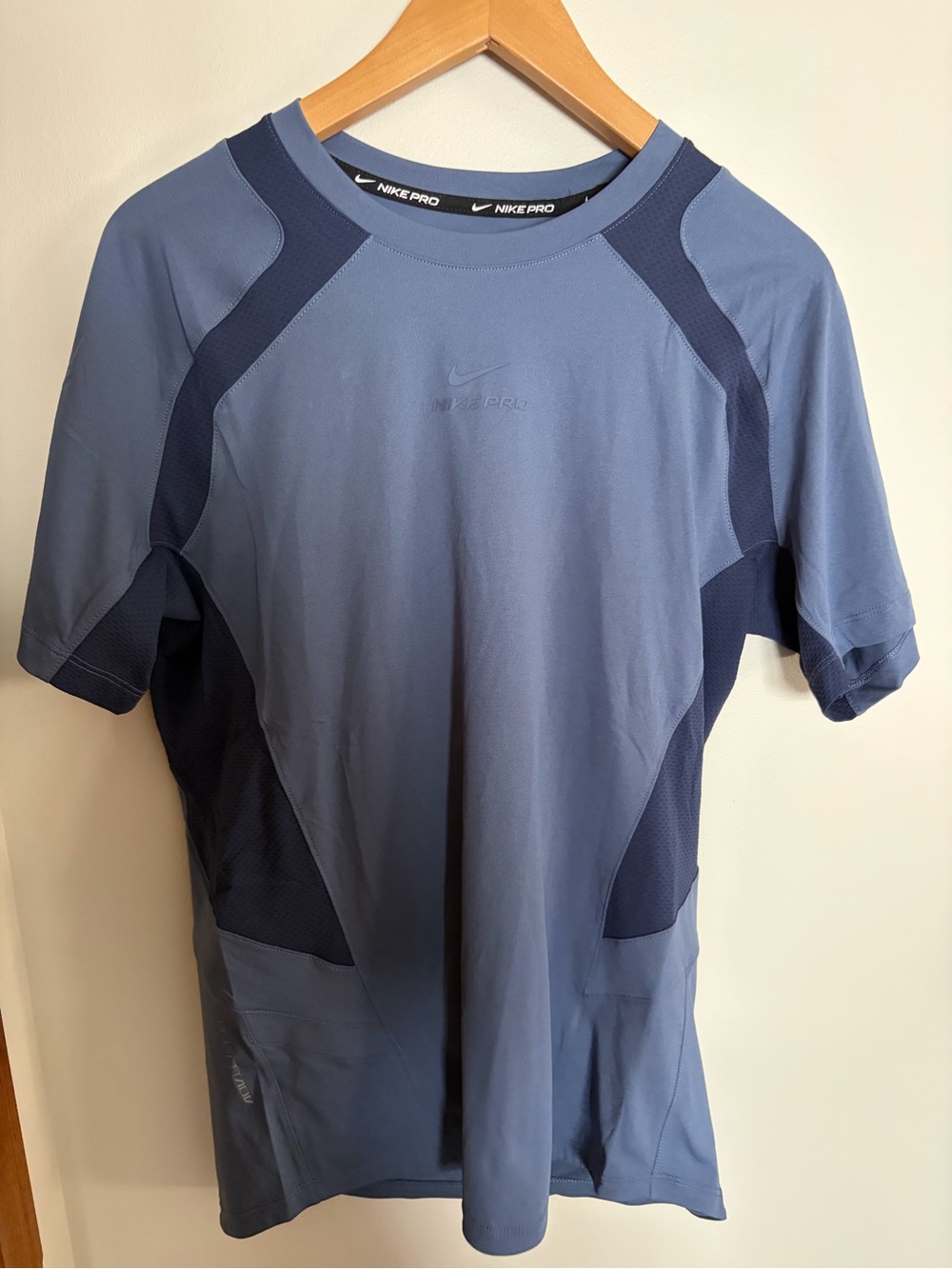 Nike Pro Training Dri Fit ADV Short Sleeve Running Top Blue Men's Size M